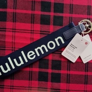 NWT Lululemon Never Lost Keychain